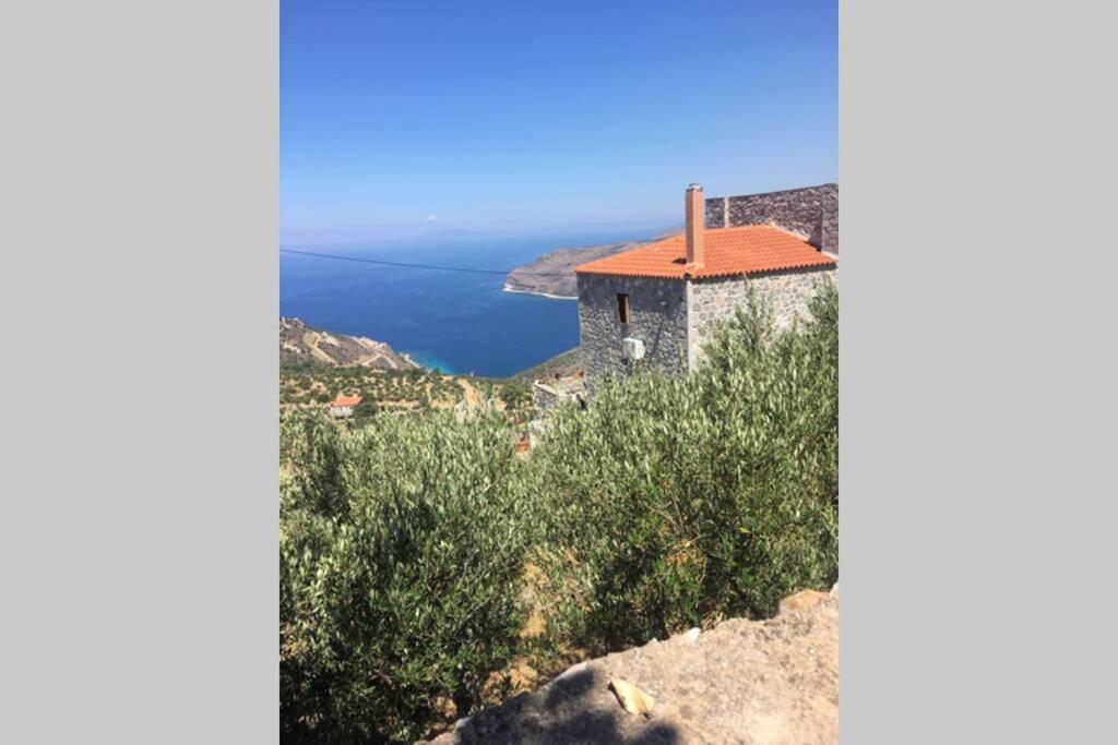 Πύργος Παραδοσιακός Με Μαγευτική Θέα - Villa Traditional Tower With Amazing Sea View Areopoli Esterno foto