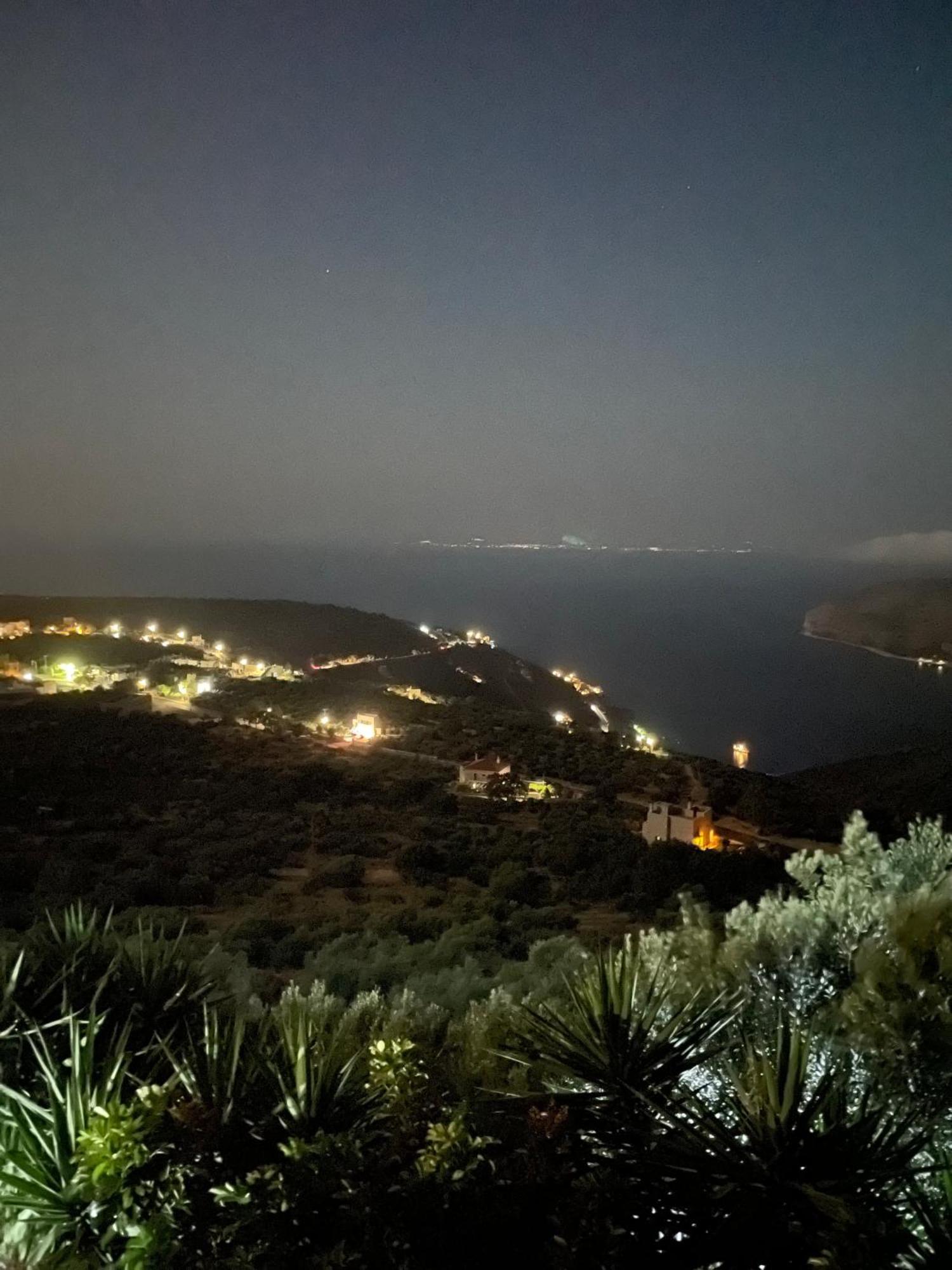 Πύργος Παραδοσιακός Με Μαγευτική Θέα - Villa Traditional Tower With Amazing Sea View Areopoli Esterno foto